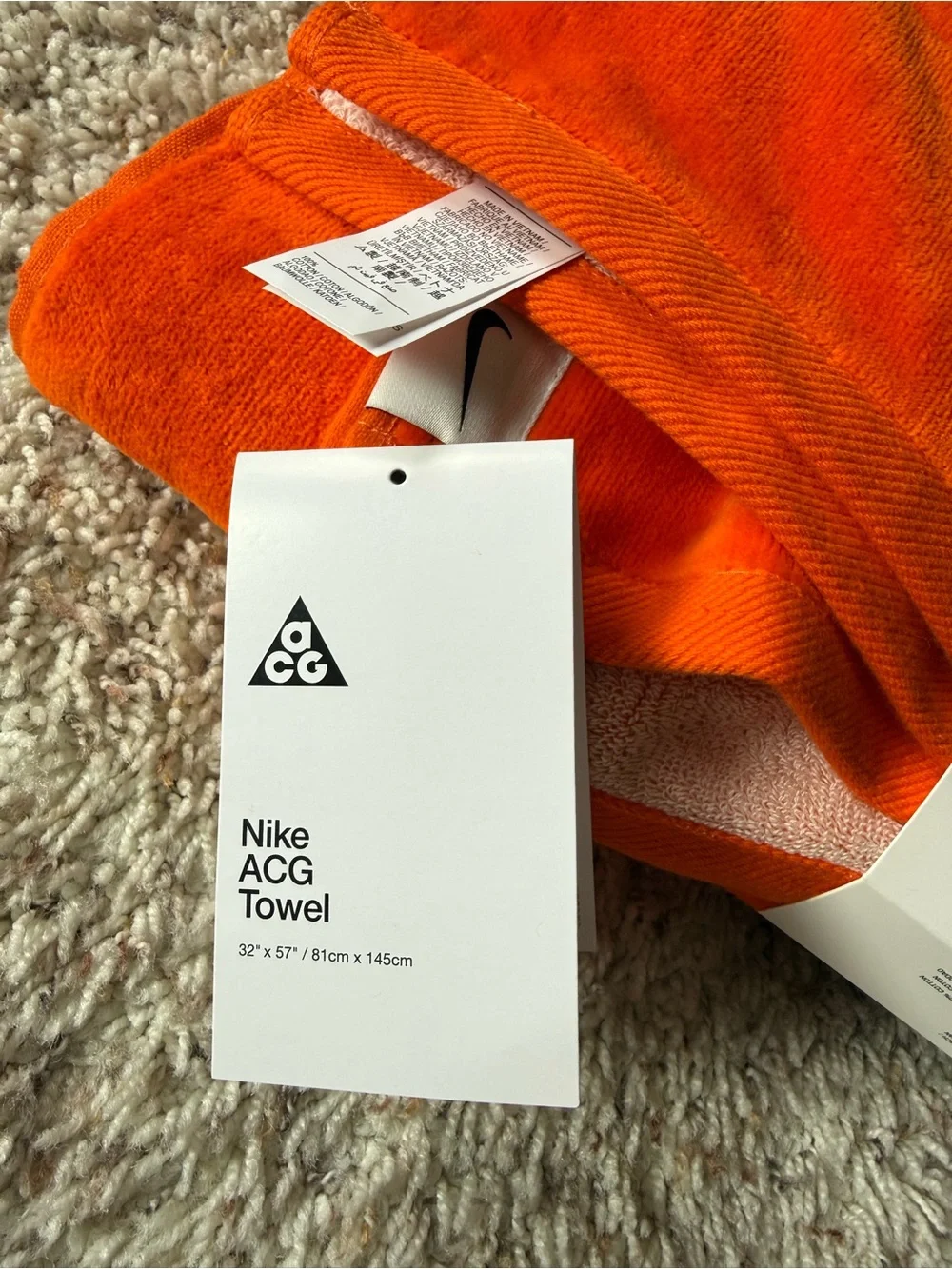 Nike ACG Towel nwt